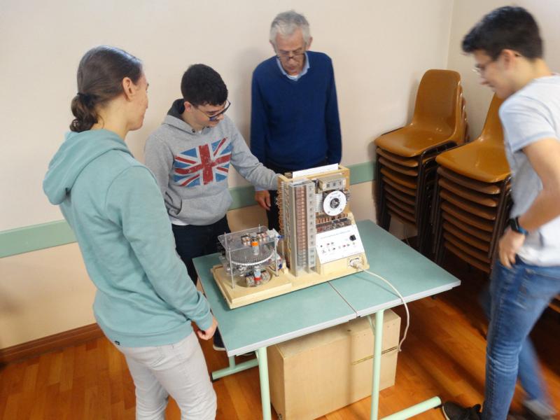 Des élves de NSI testent leur programme